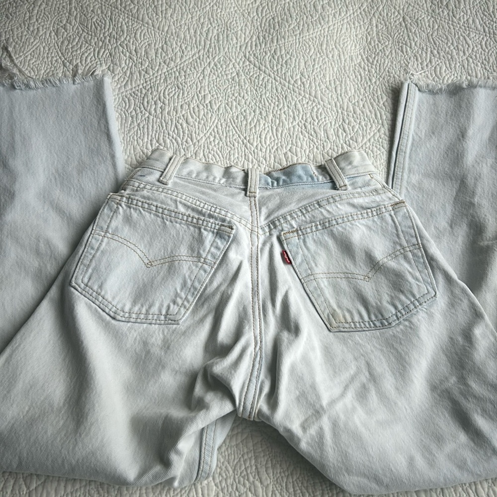 Vintage Levi’s very light wash size 23 waist